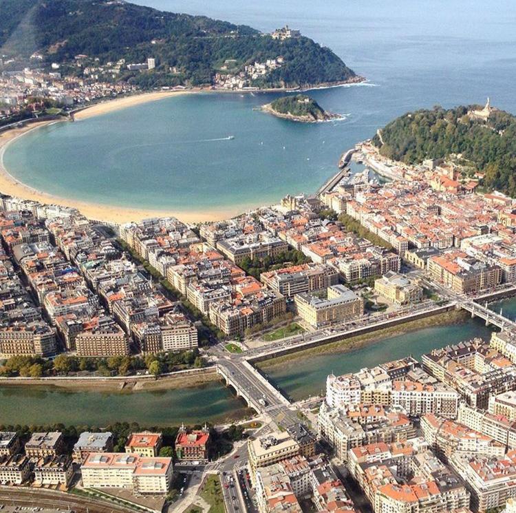 Avenida Vt - Vivienda Turistica Appartement San Sebastian Buitenkant foto